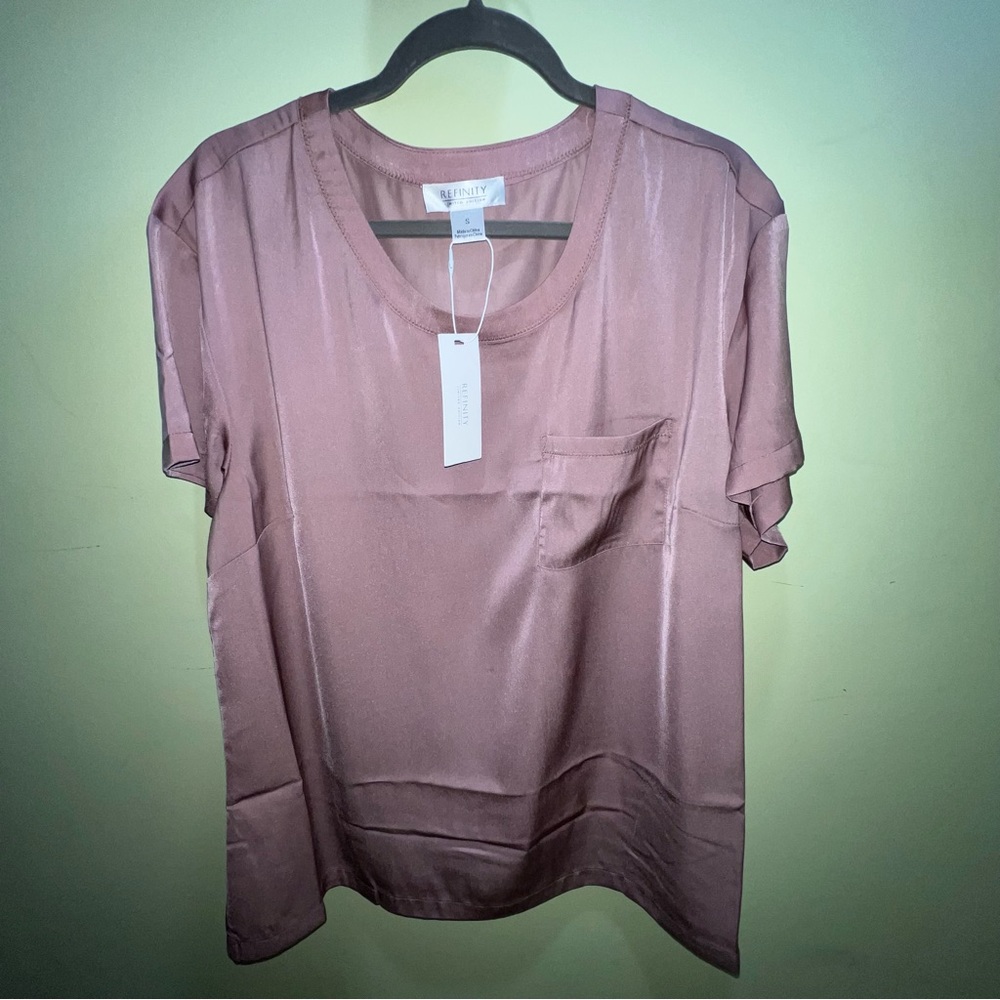 REFINITY Crete Top in Tea Rose - NWT